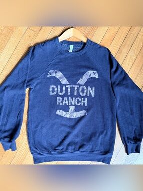 Yellowstone-Dutton Ranch Graphic Sweatshirt - Dark Gray with Light Gold Print